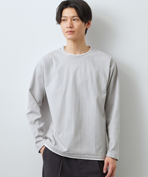 THE SHOP TK (ザ ショップ ティーケー )の「【程よく品のある着こなし】ジャカード フェイクレイヤード長袖Tシャツ 洗濯機OK(Tシャツ/カットソー・メンズ・オフホワイト/ブラウン系その他/ライトグレー/ネイビー・02/04/03)」の2枚目の写真