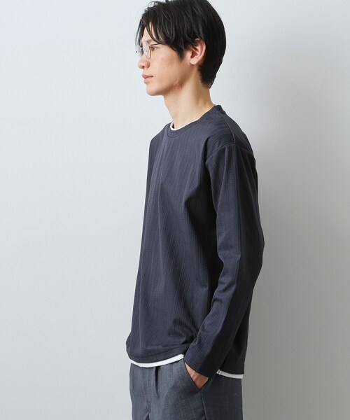 THE SHOP TK (ザ ショップ ティーケー )の「【程よく品のある着こなし】ジャカード フェイクレイヤード長袖Tシャツ 洗濯機OK(Tシャツ/カットソー・メンズ・オフホワイト/ブラウン系その他/ライトグレー/ネイビー・02/04/03)」の13枚目の写真