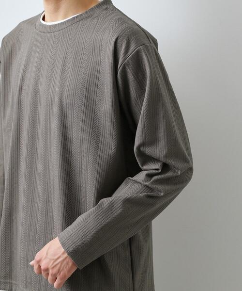 THE SHOP TK (ザ ショップ ティーケー )の「【程よく品のある着こなし】ジャカード フェイクレイヤード長袖Tシャツ 洗濯機OK(Tシャツ/カットソー・メンズ・オフホワイト/ブラウン系その他/ライトグレー/ネイビー・02/04/03)」の6枚目の写真