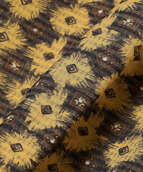 BEAMS PLUS（ビームスプラス）の「Italian Collar Mesh Print（シャツ/ブラウス・メンズ・イエロー/グリーン・SMALL/X-LARGE/LARGE/MEDIUM）」の9枚目の写真