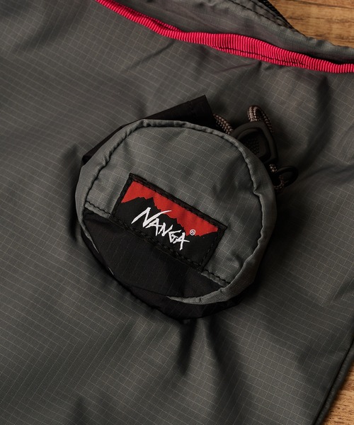 NANGA(ナンガ)の「【NANGA】POCKETABLE SHOULDER BAG(ショルダーバッグ・メンズ・パープル/イエロー/グレー・FREE)」の13枚目の写真