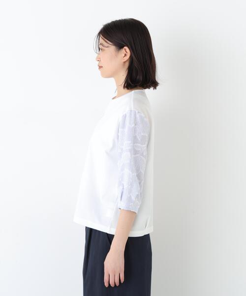 human woman(ヒューマンウーマン)の「◆カットジャガードストライプトップス(Tシャツ/カットソー・レディース・ベージュ/ブルー・MEDIUM)」の12枚目の写真
