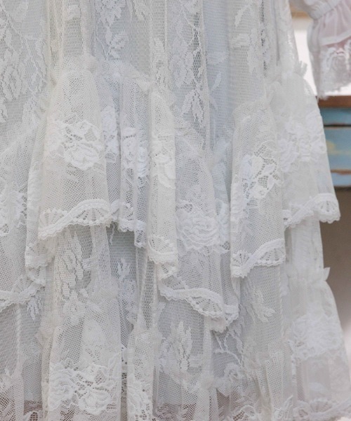 axes femme(アクシーズファム)の「ブルゾン風フリルシアブラウス(シャツ/ブラウス・レディース・ブラック/ピンク/ホワイト・FREE)」の7枚目の写真