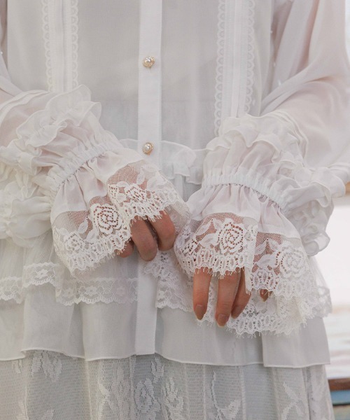 axes femme(アクシーズファム)の「ブルゾン風フリルシアブラウス(シャツ/ブラウス・レディース・ブラック/ピンク/ホワイト・FREE)」の8枚目の写真