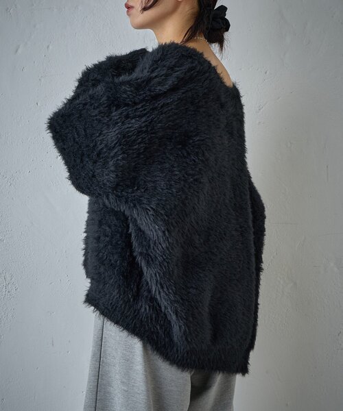 goocy（グーシー）の「フェザーニットオーバーカーデ（カーディガン/ボレロ・レディース・モカ/グレー・FREE）」の8枚目の写真