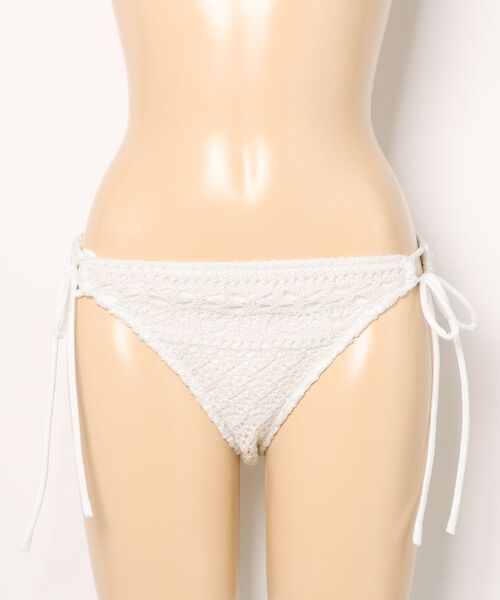 Beach Queen（ビーチクイーン）の「【ムラサキスポーツ限定】Beach Queen/ビーチクイーン 水着 単品 ビキニショーツ ラメニットショーツ 413801（水着・レディース・ブラック/ブルー/ホワイト・9号/11号）」の22枚目の写真