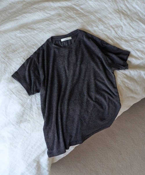 anuke(アンヌーク)の「anuke Wool Compact T-shirts ウールコンパクトTシャツ/62620612(Tシャツ/カットソー・レディース・ベージュ/チャコールグレー/ブラウン・ONE SIZE)」の13枚目の写真