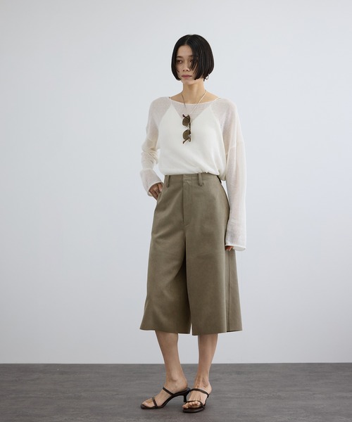 SALON adam et rope'（サロン アダム エ ロペ）の「ウルトラスエードハーフパンツ / Ultrasuede(R)（その他パンツ・レディース・ベージュ系その他・M/S）」の19枚目の写真