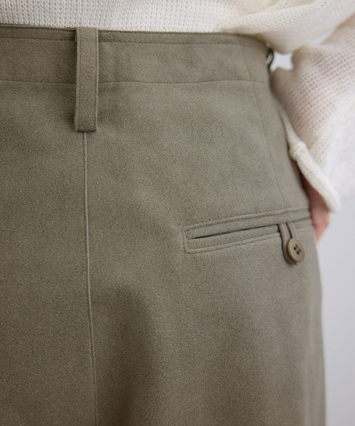 SALON adam et rope'（サロン アダム エ ロペ）の「ウルトラスエードハーフパンツ / Ultrasuede(R)（その他パンツ・レディース・ベージュ系その他・M/S）」の22枚目の写真