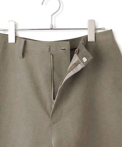 SALON adam et rope'(サロン アダム エ ロペ)の「ウルトラスエードハーフパンツ / Ultrasuede(R)(その他パンツ・レディース・ベージュ系その他・M/S)」の22枚目の写真