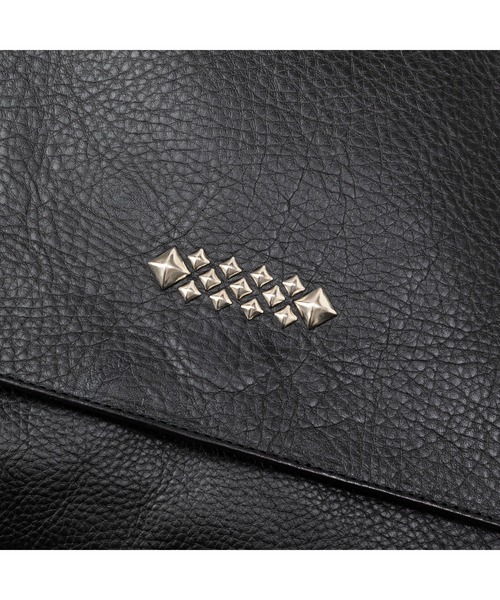 CALEE（キャリー）の「STUDS LEATHER SHOULDER BAG（ショルダーバッグ・メンズ・ブラック・FREE）」の5枚目の写真