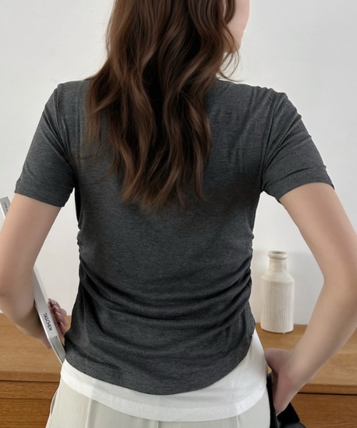 Eclat one(エクラワン)の「【Eclat one】ドレープデザイン 半袖 カットソー(Tシャツ/カットソー・レディース・チャコール/ブラック/アイボリー・FREE)」の5枚目の写真