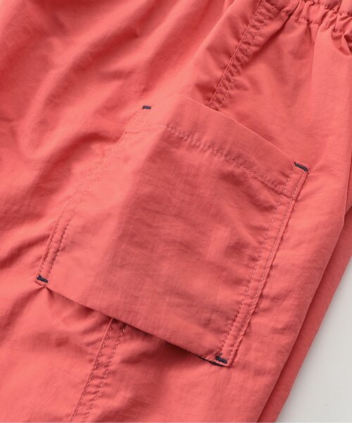 Ampersand（アンパサンド）の「【撥水加工】水陸両用6分パンツ（その他パンツ・キッズ・レインボー/レッド/ベージュ/ブラック・120/110/100/90/80/140/130）」の9枚目の写真