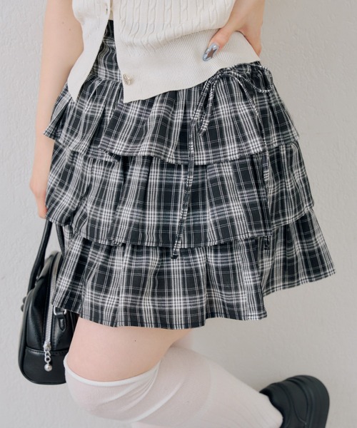 continuer de NICE CLAUP(コンティニューデナイスクラップ)の「サイドリボンティアードミニスカート(スカート・レディース・ブルー系その他/ブラック/チャコールグレー/ブラック系その他・FREE)」の19枚目の写真