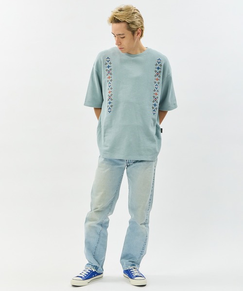 PENDLETON(ペンドルトン)の「PENDLETON/ペンドルトン ショートスリーブ ピケ エンブロイダリー Tシャツ(Tシャツ/カットソー・メンズ・チャコールグレー/ベージュ/ライトブルー・LARGE/MEDIUM)」の19枚目の写真