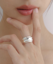 Bold stem ring