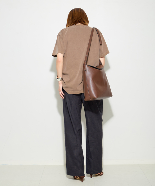 journal standard L'essage(ジャーナルスタンダードレサージュ)の「バイオリネン ワイドタックパンツ(スラックス・レディース・ネイビー/カーキ・38/36)」の13枚目の写真