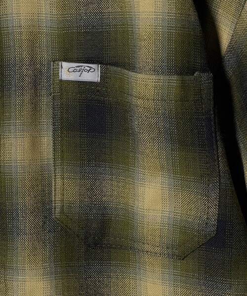 Cal Top(キャルトップ)の「<CalTop>オンブレ チェック ショートスリーブ シャツ(シャツ/ブラウス・メンズ・オリーブ/ネイビー/ライトグレー・S/M)」の4枚目の写真