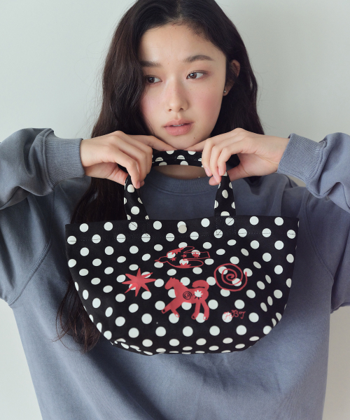 HOMEBODY THINGS(ホームバディ ティングズ)の「Homebody Mini Classic Dot Bag (BLACK)(エコバッグ/サブバッグ・レディース・その他・F)」の2枚目の写真