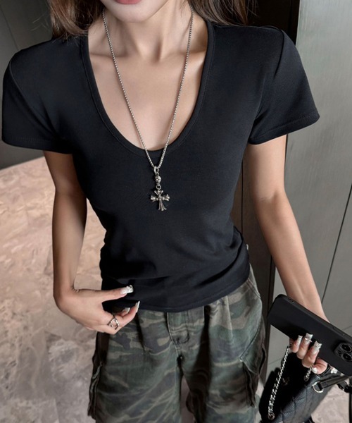GLAMOROUS JANE（グラマラスジェーン）の「Uネック半袖Tシャツ（Tシャツ/カットソー・レディース・チャコールグレー/ホワイト/ネイビー/ブラック・FREE）」の8枚目の写真