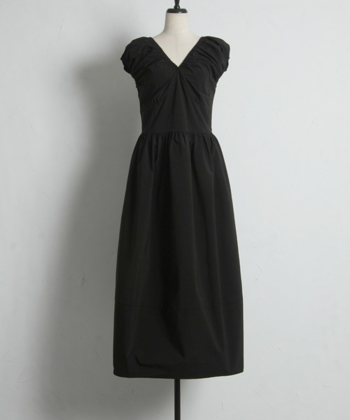 &. NOSTALGIA(アンドドットノスタルジア)の「RUCHED SLIM-RINE DRESS(ワンピース・レディース・ブラック・M)」の10枚目の写真