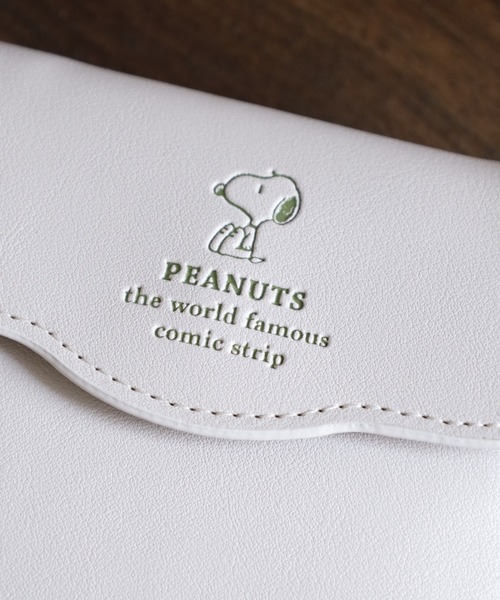 FUNALIVE(ファンアライブ)の「SNOOPY 二つ折り財布 合皮 小銭入れ(財布・レディース・ベージュ/ネイビー/ブラック・FREE)」の13枚目の写真