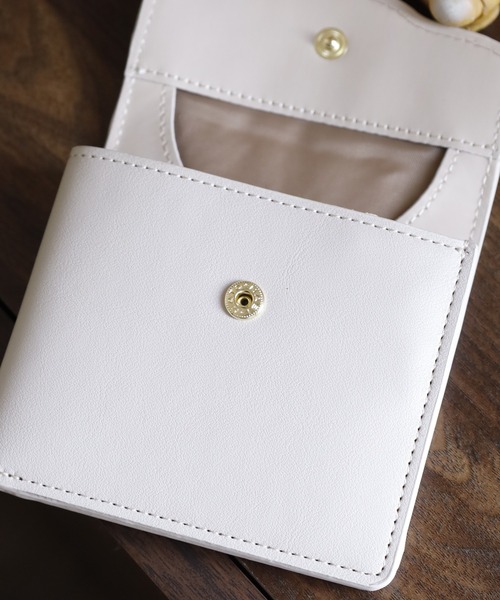 FUNALIVE(ファンアライブ)の「SNOOPY 二つ折り財布 合皮 小銭入れ(財布・レディース・ベージュ/ネイビー/ブラック・FREE)」の12枚目の写真