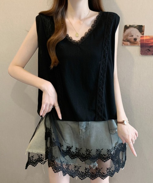 LUCPY(ラクピー)の「レースVネックノースリーブブラウス(シャツ/ブラウス・レディース・ブラック/ホワイト・XX-LARGE/X-LARGE/LARGE/MEDIUM)」の2枚目の写真