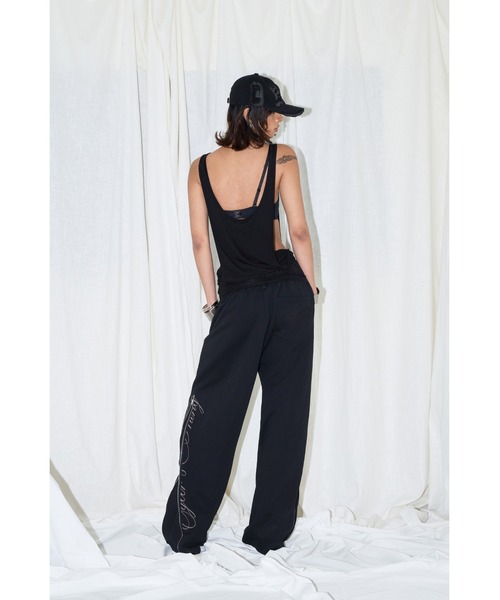EYEER(イワイイアル)の「SCRIPT LOGO DEEP U-NECK SLEEVELESS(タンクトップ・レディース・ブラック/ホワイト・SMALL)」の21枚目の写真