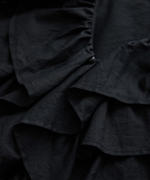 SALON adam et rope'(サロン アダム エ ロペ)の「【WEB限定】コットンオーガンジーラッフルフリルブラウス(シャツ/ブラウス・レディース・ブラック/オフホワイト・FREE)」の21枚目の写真