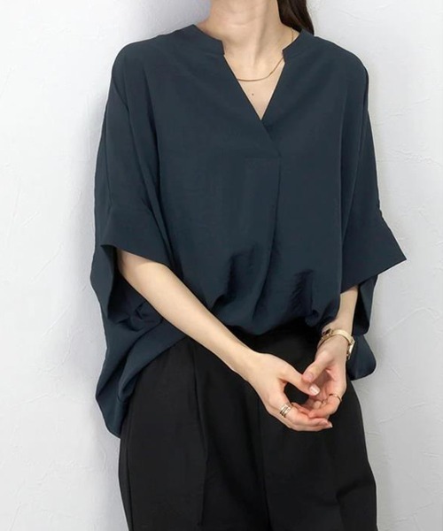 mielu（ミエル）の「スキッパーオーバーサイズブラウス《大人カジュアル》（シャツ/ブラウス・レディース・ブラック/カーキ/ブルー/ブラウン/ネイビー/ホワイト・FREE）」の5枚目の写真