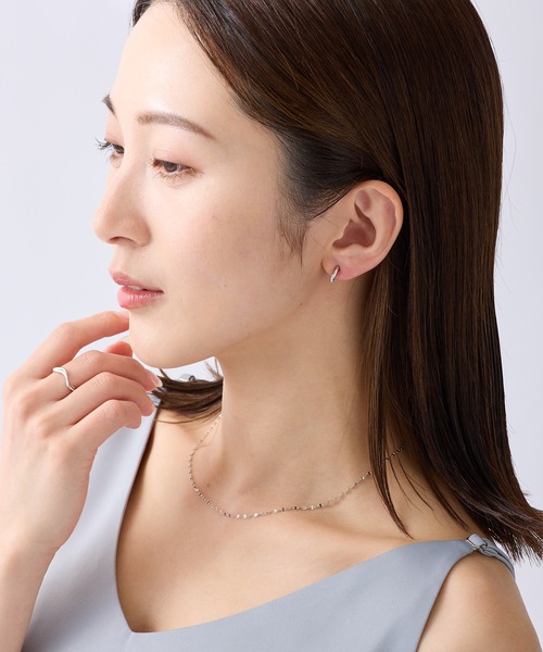 CALIN STANDARD(カリンスタンダード)の「◆金属アレルギー対応◆◆made in japan◆【痛くない】【落ちにくい】【ストレスフリーな着け心地】ストーンライン ミニループフィットイヤリング(イヤリング・レディース・ピンクゴールド/ゴールド/シルバー・FREE)」の4枚目の写真