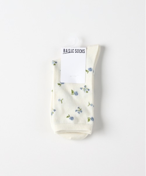 Right-on（ライトオン）の「BASIC SOCKS(ベーシックソックス)小花柄ソックス（ソックス/靴下・レディース・キナリ/ブラック/ネイビー・フリー）」の2枚目の写真