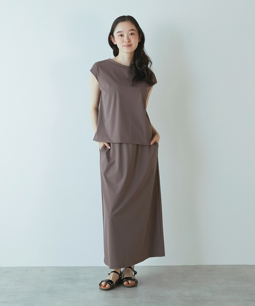 LOGEMENT DE CLAIRE(ロジュモンドクレール)の「【Allease/オールイーズ】イージーロングスカート(スカート・レディース・チャコールグレー/ブラック/ブラウン・FREE)」の5枚目の写真