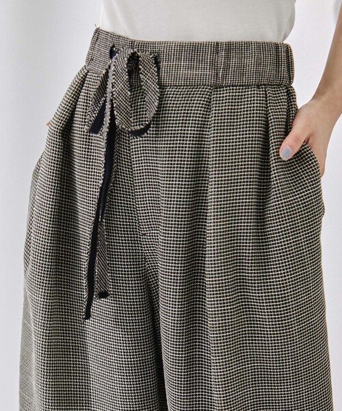 STUDIOUS(ステュディオス)の「【STUDIOUS/ステュディオス】Washable Mesh Relax Trousers/ウォッシャブルメッシュリラックストラウザー(スラックス・レディース・アイボリー/マルチ/ブラック・1/2)」の15枚目の写真