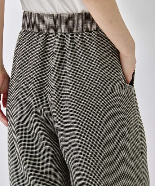 STUDIOUS(ステュディオス)の「【STUDIOUS/ステュディオス】Washable Mesh Relax Trousers/ウォッシャブルメッシュリラックストラウザー(スラックス・レディース・アイボリー/マルチ/ブラック・1/2)」の16枚目の写真