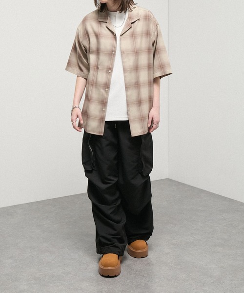 Alfred Alex(アルフレッドアレックス)の「【Alfred Alex】Ombre Check Open Collar Shirt / オンブレチェック オーバーサイズ オープンカラーシャツ(シャツ/ブラウス・メンズ・アッシュブラウン/ブラック/グレイッシュブルー・M/L)」の4枚目の写真