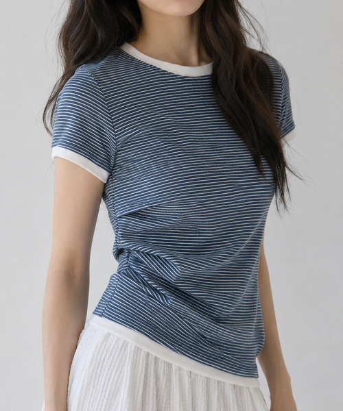 SAYUU(サユ)の「アンバランスストライプ配色Tシャツブルー(Tシャツ/カットソー・レディース・ブルー・FREE)」の3枚目の写真