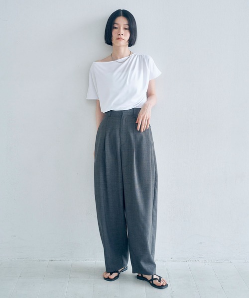 Obis&(オビスアンド)の「リネンタッチ カーブフォルムパンツ(その他パンツ・レディース・チャコール/ベージュ・L/M)」の10枚目の写真