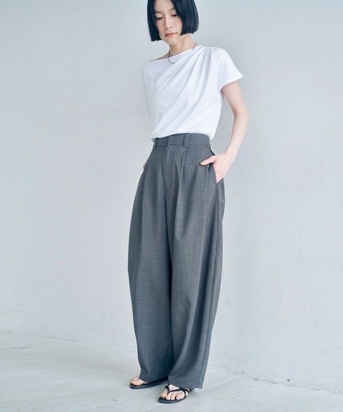 Obis&(オビスアンド)の「リネンタッチ カーブフォルムパンツ(その他パンツ・レディース・チャコール/ベージュ・L/M)」の11枚目の写真