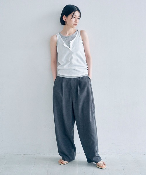 Obis&(オビスアンド)の「リネンタッチ カーブフォルムパンツ(その他パンツ・レディース・チャコール/ベージュ・L/M)」の12枚目の写真