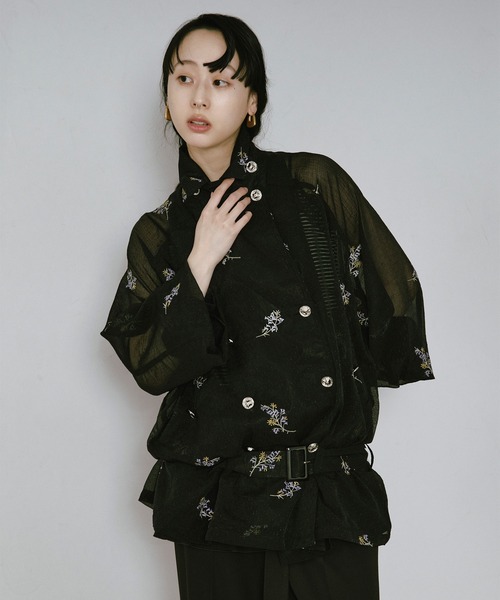 Ezick（エジック）の「Embroidery sheer midi trench coat/刺繍シアートレンチコート（トレンチコート・レディース・オフホワイト/ブラック・FREE）」の19枚目の写真