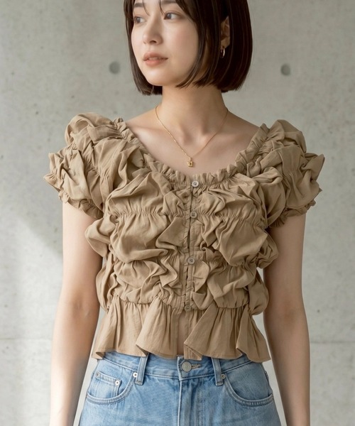 deux amour(ドゥーザムール)の「半袖シャーリングブラウス(Tシャツ/カットソー・レディース・ブラック/アイボリー/ベージュ/ホワイト×ブラック/ブラック×ホワイト/ブラウン・FREE)」の17枚目の写真