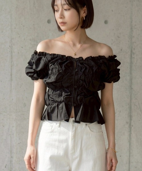 deux amour(ドゥーザムール)の「半袖シャーリングブラウス(Tシャツ/カットソー・レディース・ブラック/アイボリー/ベージュ/ホワイト×ブラック/ブラック×ホワイト/ブラウン・FREE)」の13枚目の写真
