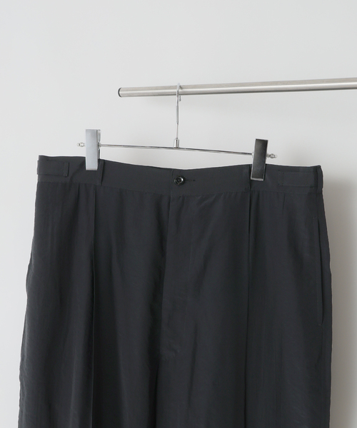 Product Twelve（プロダクトトゥエルブ）の「EDIFICE by Product Twelve リファインド1タックワイドパンツ（スラックス・メンズ・ブラック/ブラウン・LARGE/MEDIUM）」の10枚目の写真
