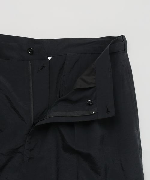 Product Twelve（プロダクトトゥエルブ）の「EDIFICE by Product Twelve リファインド1タックワイドパンツ（スラックス・メンズ・ブラック/ブラウン・LARGE/MEDIUM）」の5枚目の写真