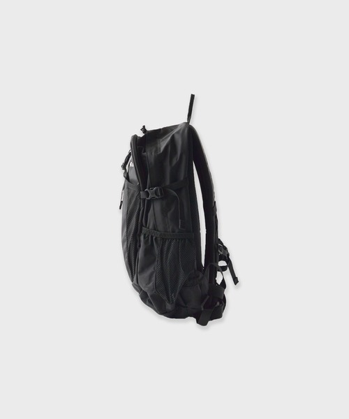 Columbia(コロンビア)の「Columbia Castle Rock 20L Backpack II / PU8663-010(バックパック/リュック・メンズ・ブラック・FREE)」の4枚目の写真