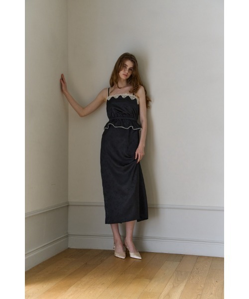 ERADIE(エラディエ)の「Satin Jacquard Camisole One-piece サテンジャガードキャミソールワンピース(ワンピース・レディース・グリーン系/ブラック/アイボリー・FREE)」の15枚目の写真