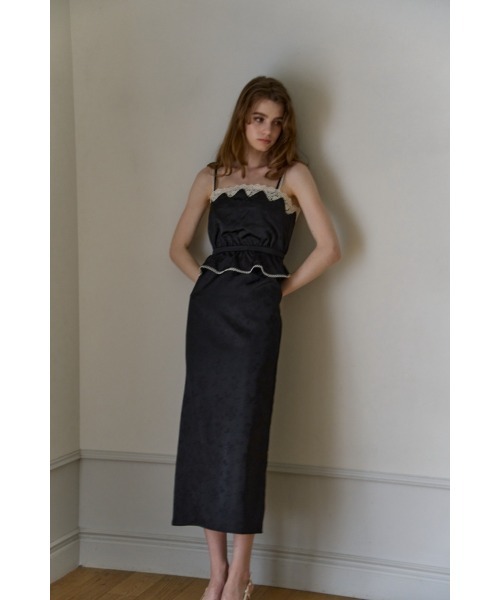 ERADIE(エラディエ)の「Satin Jacquard Camisole One-piece サテンジャガードキャミソールワンピース(ワンピース・レディース・グリーン系/ブラック/アイボリー・FREE)」の13枚目の写真