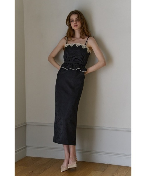 ERADIE(エラディエ)の「Satin Jacquard Camisole One-piece サテンジャガードキャミソールワンピース(ワンピース・レディース・グリーン系/ブラック/アイボリー・FREE)」の11枚目の写真